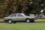 Audi 100 1976 года (UK)
